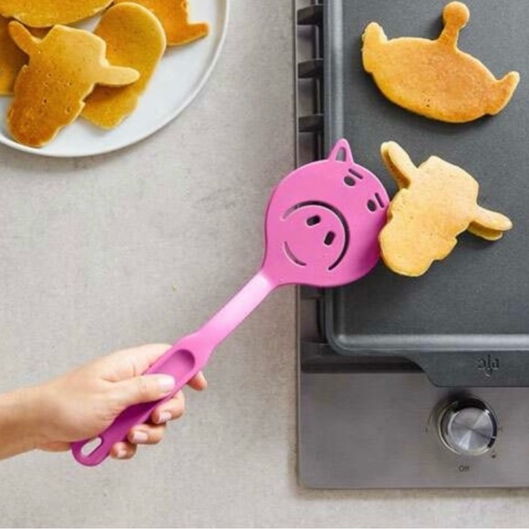 ✨ CLEARANCE ✨ Pampered Chef Toy Story 4 Pancake Flipper Spatuala - Picture 2 of 4